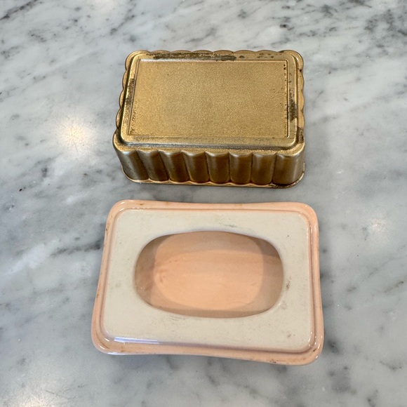 Vintage 1956 Evans Castle Chessman Table Lighter w/ Accessory Box Ashtray Holder - Picture 5 of 11